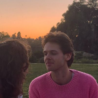 Picture of Ava Emanuelle Bellows and her boyfriend Neil.